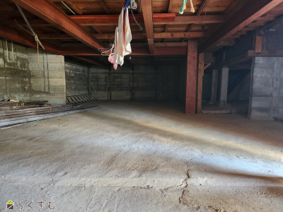 detached 上保内乙